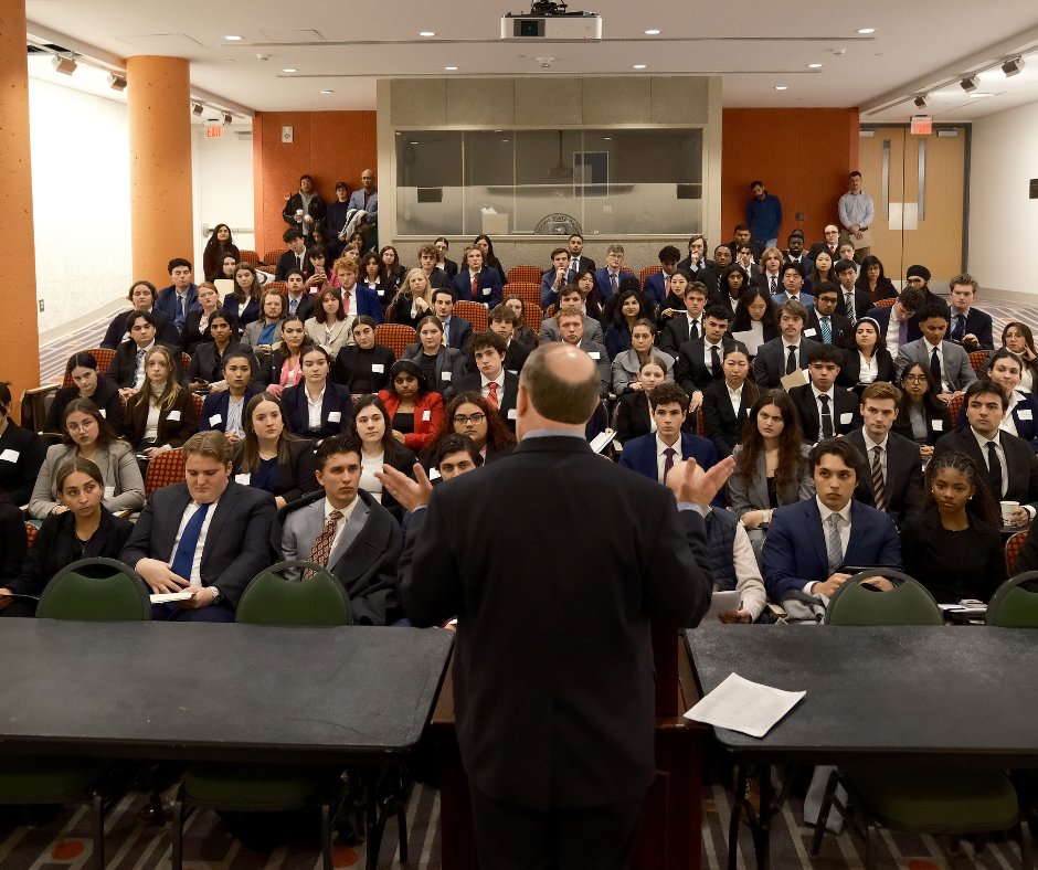 Fitchburg_State's tweet image. Our celebrated Moot Court program is turning 25! Graduates of the program are invited to a reunion this Saturday, Nov. 22, following the Eastern Regional Tournament being hosted on campus.

Register here: ow.ly/mZ3b50Xt6Jl.