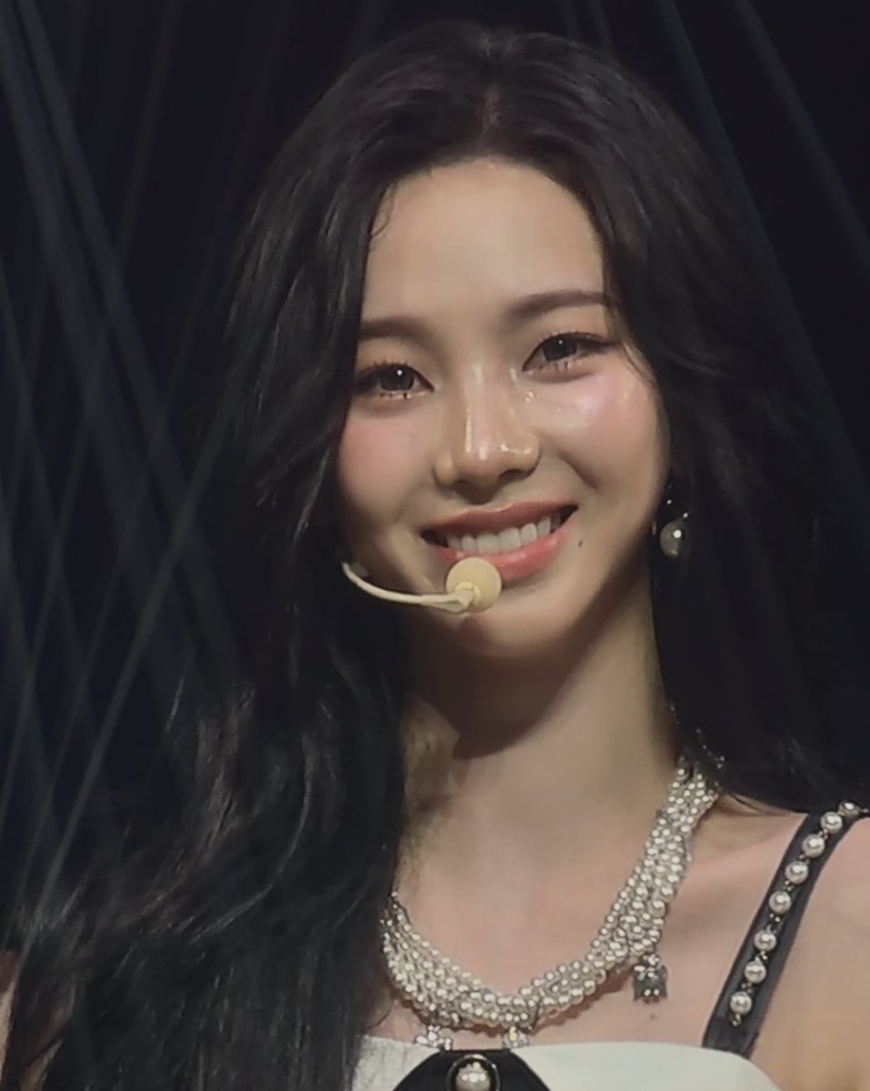 용안 #갓칼rinabluu 🍋 tweet media