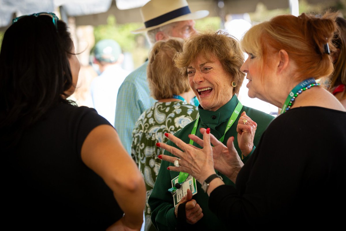 TulaneSPHTM's tweet image. Excited to share these photos from our WSPH Alumni Homecoming Tailgate. It was a great time! More photos on Insta --&amp;gt; instagram.com/p/DRK5T-cj5LO/…