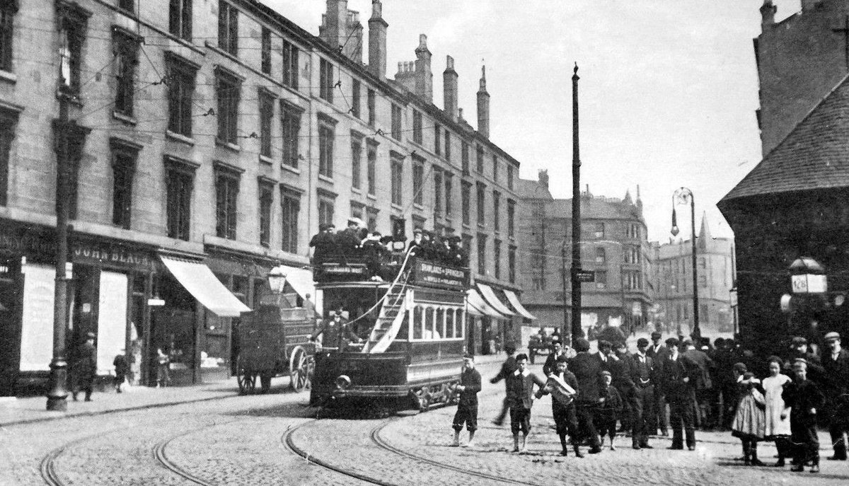 tourscotland's tweet image. Old Tour #Scotland #Ancestry Travel Visit #Genealogy #Scottish Family #History Blog #photography of shops, buildings, Tram and people at Springburn Cross in #Glasgow.  A central point for area&apos;s industrial development in the late 19th century tour-scotland-photographs.blogspot.com/2015/08/old-ph…