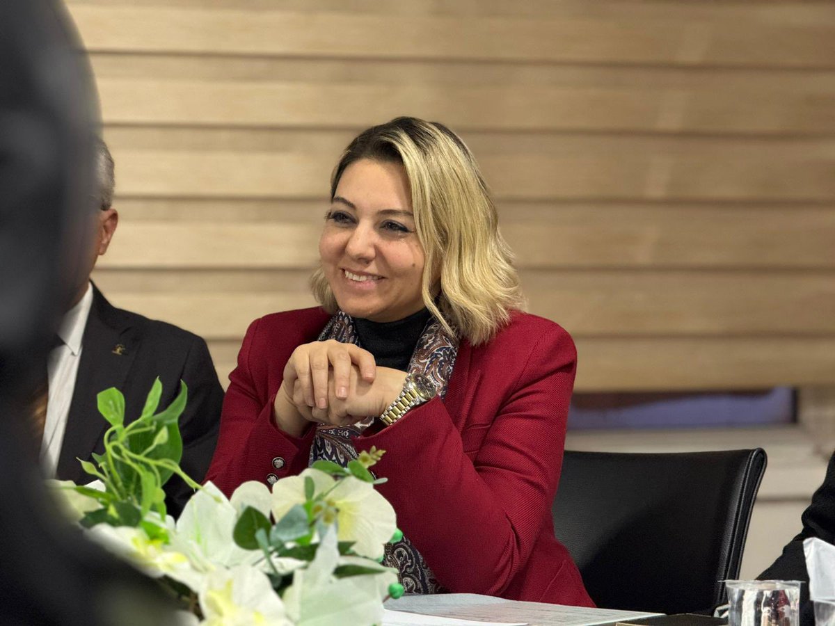 serap_ekmekci's tweet image. 📍AK Parti Kastamonu İl Başkanlığı

Genel Merkez Teşkilat Başkan Yardımcımız ve Batı Karadeniz Bölge Başkanımız Sayın Mücahit Yılmaz’ın @mchtylmz katılımlarıyla il yönetim kurulu toplantımızı gerçekleştirdik…

Kastamonu’muzun her alanına daha güçlü hizmet götürebilmek adına…