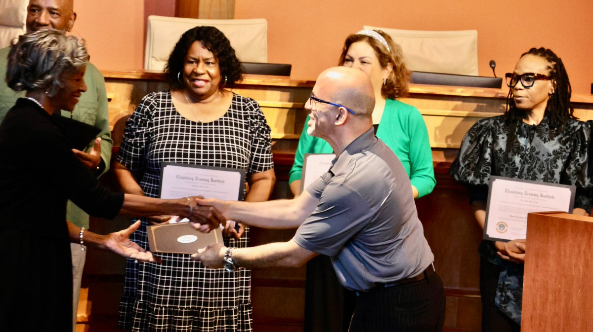 CHISDFACE1's tweet image. Congratulations to the 25 graduates of our Chaplaincy Program who completed their certification this Saturday! 🎓 We are so proud of this group for stepping up to serve our @cedarhillisd family with care, encouragement, and purpose. #OneCedarHill #EveryStudentEveryTimeAllTheTime