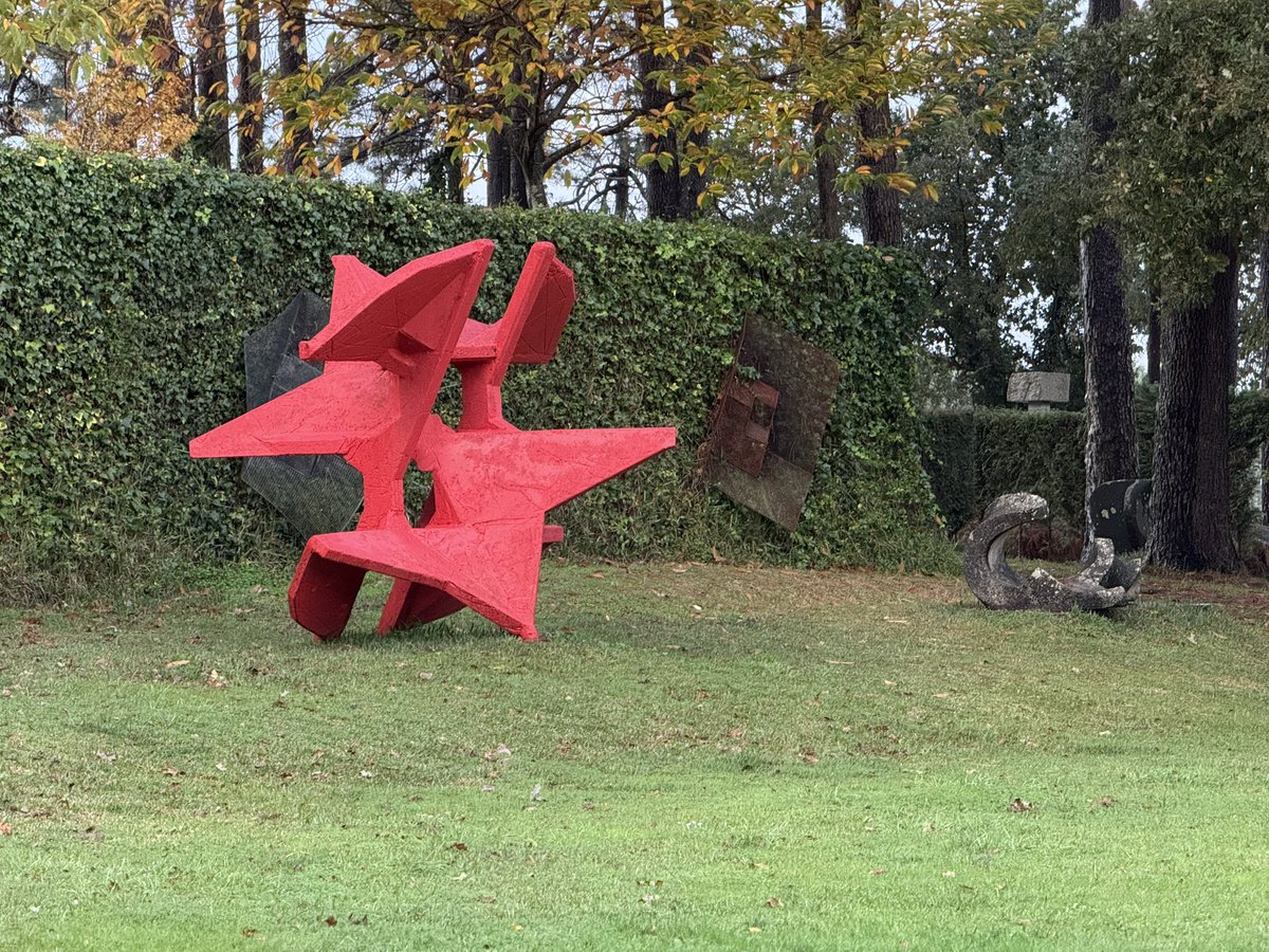 Con Manolo Paz no seu xardin/taller en Cambados