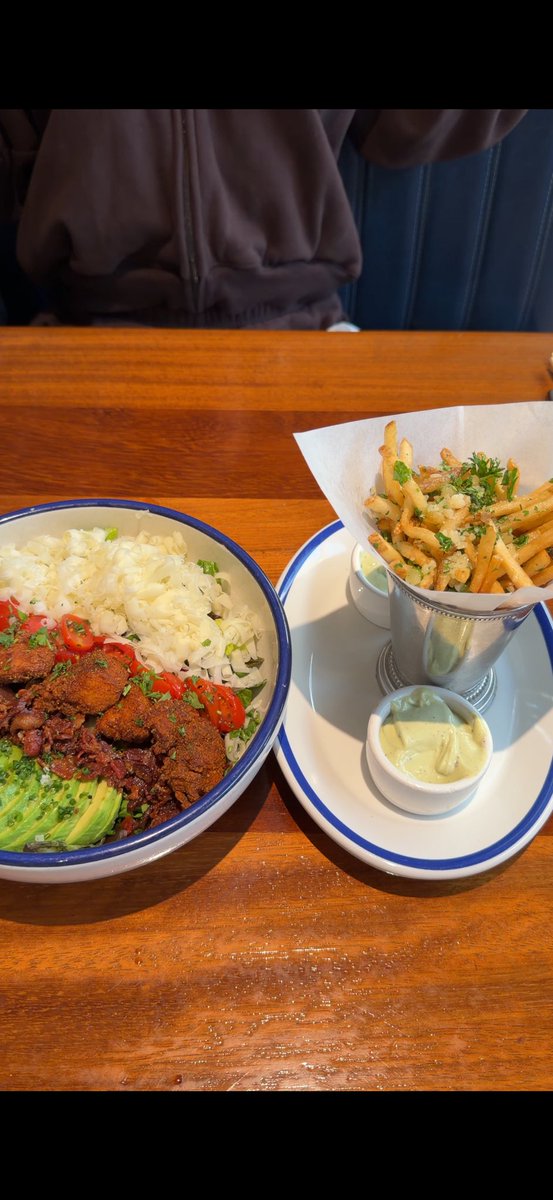 brattyavaa's tweet photo. Send for my princess lunch $42 💞 https://t.co/QoXSwkh4Ox