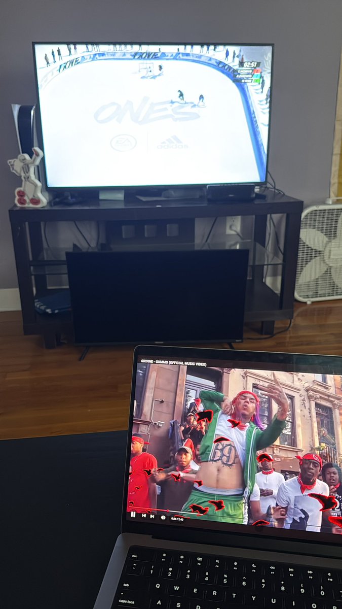 maxthevirgin's tweet photo. Chel and 69 is the monday agenda #white #ones https://t.co/st5CV2vzr6