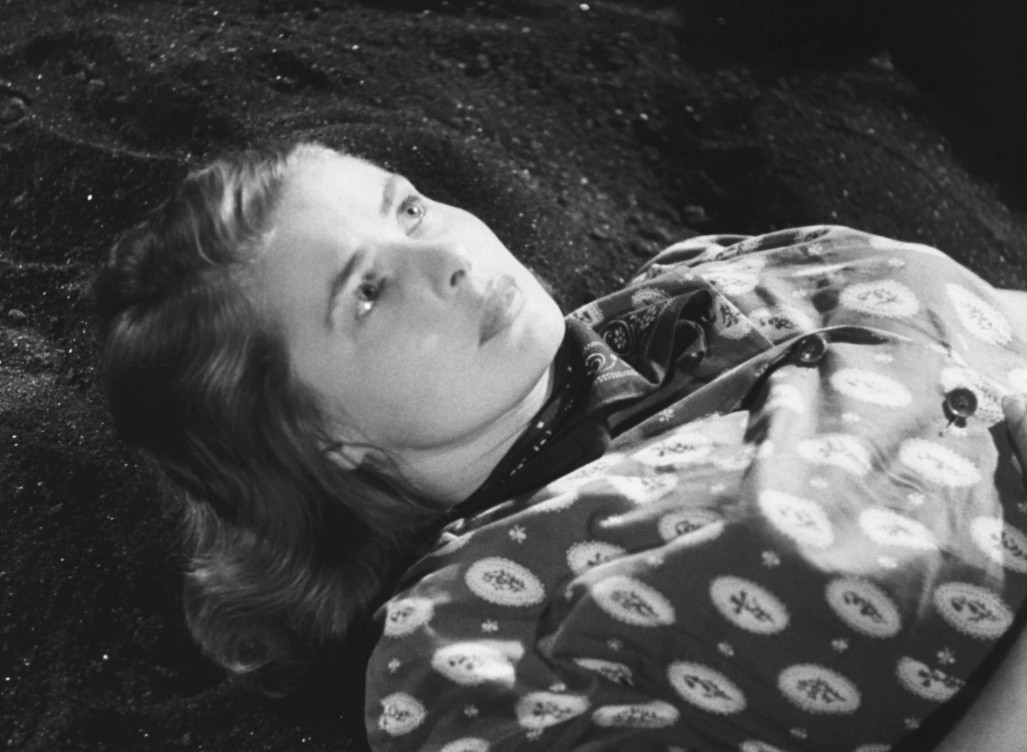 LewisBeerBlog's tweet image. Ingrid Bergman wakes after her long dark night of the soul on Stromboli. White flecks sparkle in the volcanic desert beneath her, as if the stars she gazed at the night before had descended to earth. She faces the morning sun with awe and fear; it re-energises and overwhelms her.