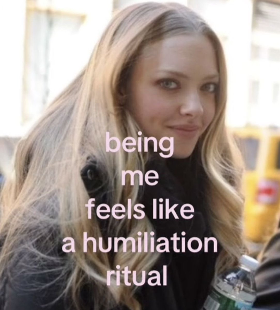 fluttershydiet's tweet image. Quando você percebe que o problema nao ta so no seu peso e sim em você toda