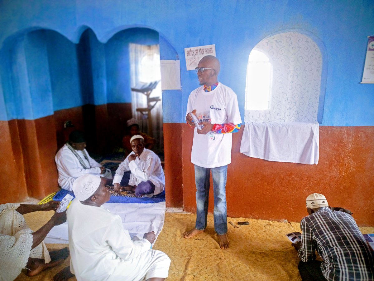 DubawaSL's tweet image. As part of activities marking #WeekForTruth2025, Alusine Rehme Wilson joined the communities at both Masjid Sabourine, Peter Lane, and The Redeemed Christian Fellowship Church of God (RCCG), Chapel of Faith, Makeni City, Sierra Leone  to promote truth, accuracy, and critical…
