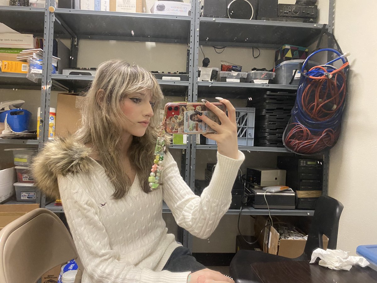 mischa | fyozai divorce lawyer tweet media