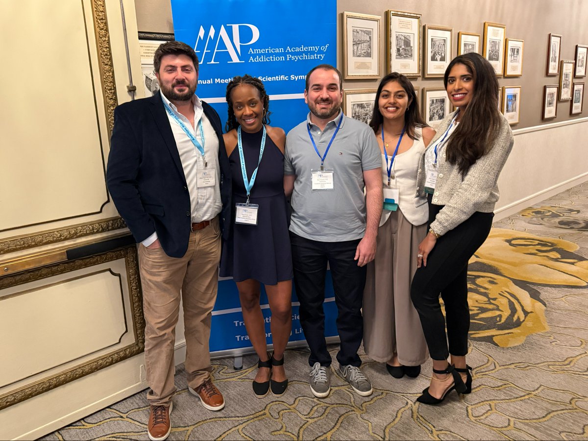 CAMCMedicineGME's tweet photo. Residents Neha Agrawal, MD, and Sharon Cherian, DO, presented posters at the American Academy of Addiction Psychiatry Annual Meeting in San Francisco, CA, accompanied by faculty member Adina Bowe, MD. They also enjoyed reconnecting with recent program graduates! https://t.co/usM5H376s7