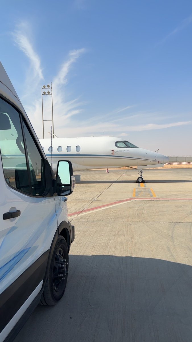 NIWLK's tweet photo. First medical evacuation I undertook in the course of my professional practice✨

الله يديمك يا بلادي، وعلى عزّك ما زلتُ أشعر بالفخر العميق أنني أحد أبناء هذا الوطن العظيم 💙🇸🇦  
طوال الرحلة، لم يغادرني شعورٌ بالاعتزاز، فما أكرمكِ وما أسمى مكانتكِ في قلوب أبنائكِ. https://t.co/qUb74LEOAp