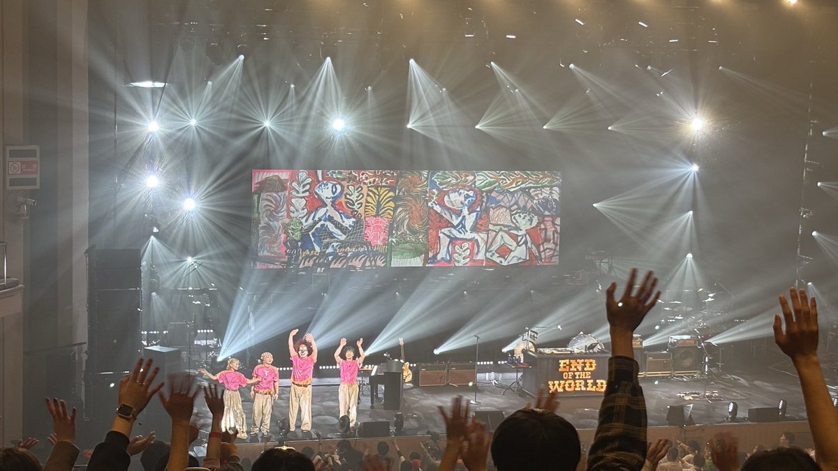 ____mi_yu_ender's tweet photo. 2階L13列見え方！
#Phoenixネタバレ https://t.co/t9r0veDPZj