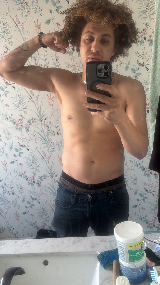 Devilish💰 tweet media