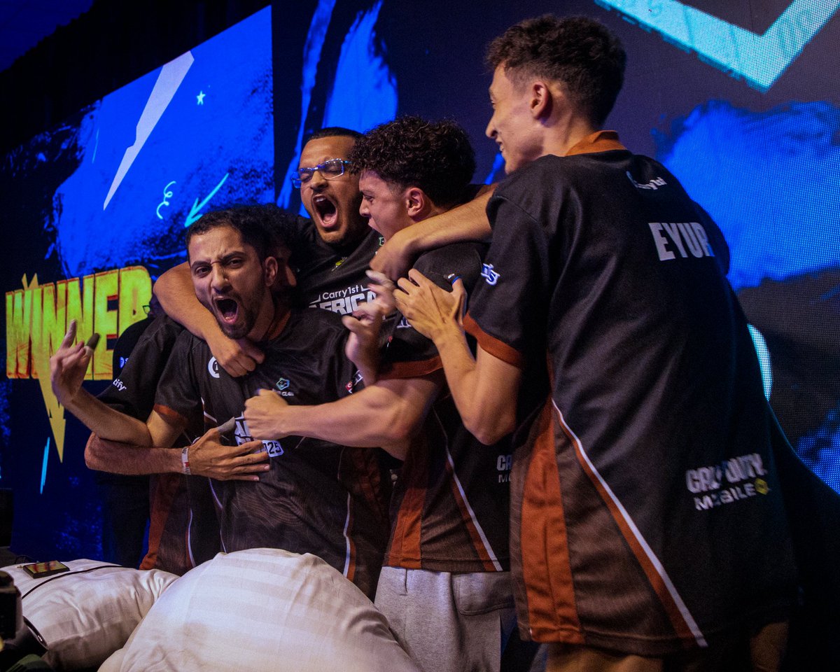 Sweat's Den tweet media