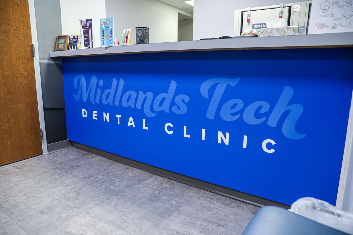 MidlandsTech's tweet image. The Dental Clinic has a fresh new look in MTC blue — complete with a new mural, updated waiting area, and modernized clinical spaces! 🦷✨

Did you know our cleanings are only $40–$80, and students get 50% off most services.

Book your next cleaning with us 📞 803-822-3450