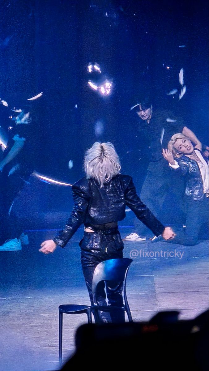 enigmahcngg's tweet image. This absolutely insane pic..