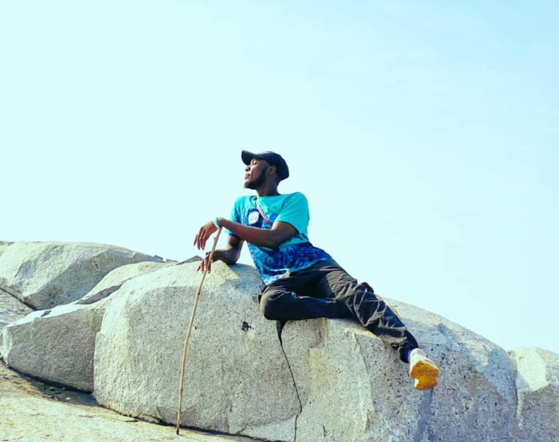 1. Idere Hills - Idere, Oyo State
2. Ado Hills - Ado-Awaye, Oyo State
3. Atamora Hills - Atamora, Osun State
4. Captain Maloney Hills - Keffi, Nasarawa State
Which of the hills have you climbed before or would you like to???
#fyp #ViralTweet