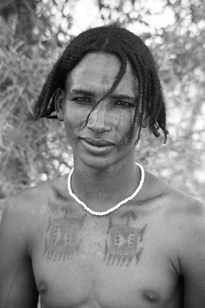 African crowns tweet media