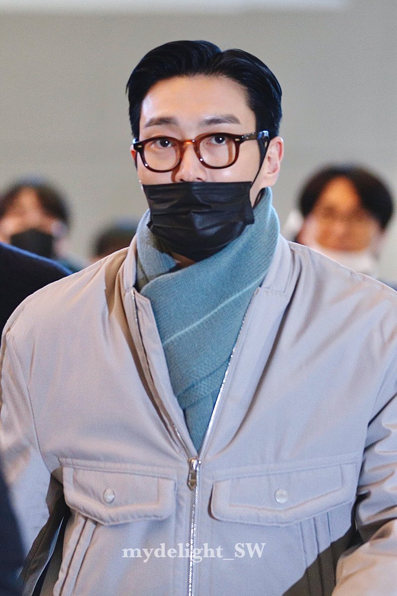 MyDelight_SW's tweet image. 251118 인천공항

컴백!!! 집가자!!🏠
고생했어요💙

#시원 #최시원 #SIWON #崔始源 #シウォン 
#슈퍼주니어 #SUPERJUNIOR @siwonchoi