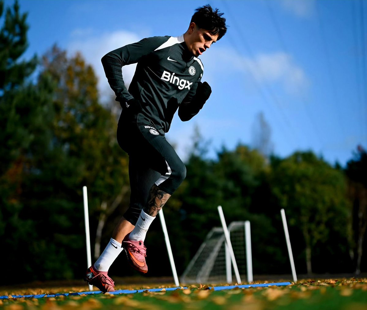 Garnacho in training 💇‍♂️ (<a href="/ChelseaFC/">Chelsea FC</a>)