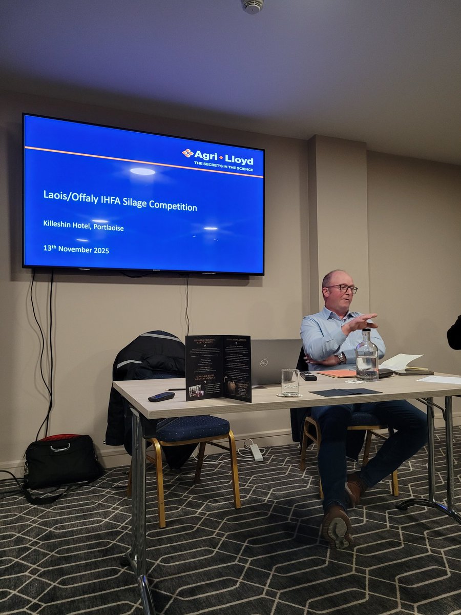 John Molloy tweet media