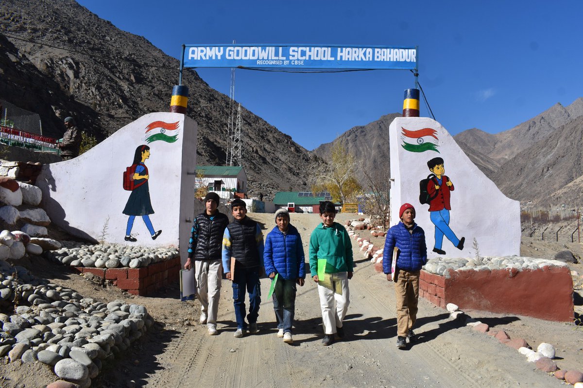 CRSKargil's tweet image. The #CommonEntranceTest for admission into #AGPSPehligam (2025–26) was successfully conducted today at Army Goodwill School Harka Bahadur, Kargil, under the supervision of Indian Army officers. This initiative aims to uplift the quality of education for the youth of Ladakh