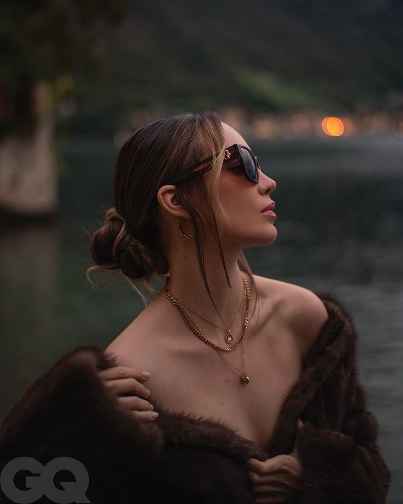 GQMexico's tweet image. “Hasta que no eres visto como ‘lo peor’, la gente no te respeta. Creo que esto es algo que dijo Bette Davis hace muchos años, y estoy de acuerdo”. Belinda es parte de #GQMOTY 2025. Aquí el texto completo: gq.com.mx/articulo/belin…