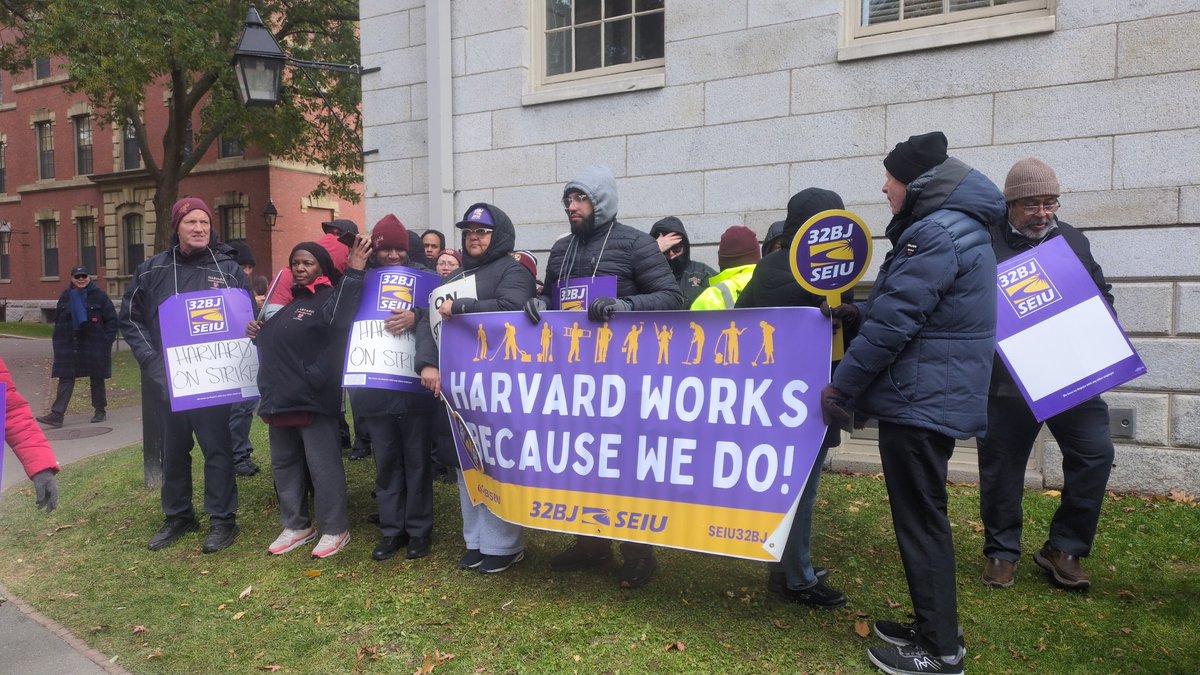 32BJ SEIU /// #BuildingJustice 🧹✊🏽 tweet media