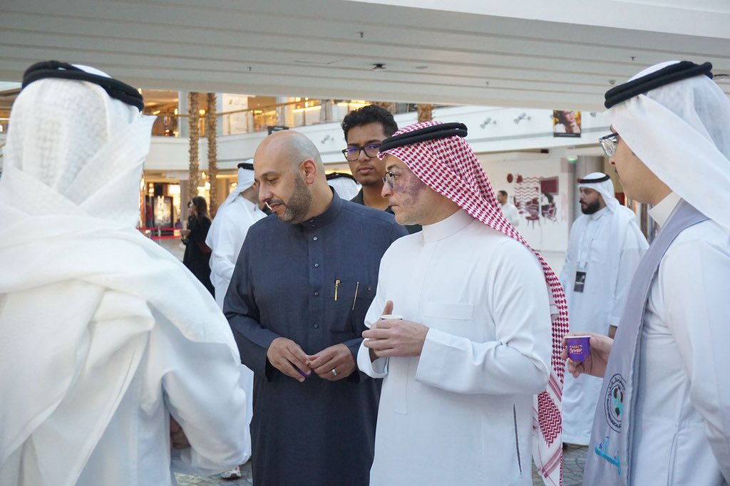 saudiurological's tweet photo. اختُتمت حملة “مسلك” للتوعية بصحة الرجل من الجمعية السعودية للمسالك البولية في رد سي مول – جدة، وشهدت تفاعلاً كبيرًا حول أبرز قضايا صحة الرجل مثل البروستاتا، ضعف الانتصاب وسرطان الخصية. شكرًا للمشاركين.
#مسلك #صحة_الرجل https://t.co/HK9rsAos62
