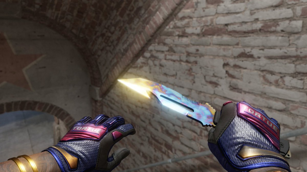 cryptCS2's tweet image. Usually I hate the look of Survival Knives, BUT there is ONE specific finish and pattern that just makes it perfect in every way.

May I introduce:
My (now) #386 Survival Knife Case Hardened 0.11 MW (#1 fv)
Imo there is no other pattern more unique than this one.
As soon as it&apos;s…