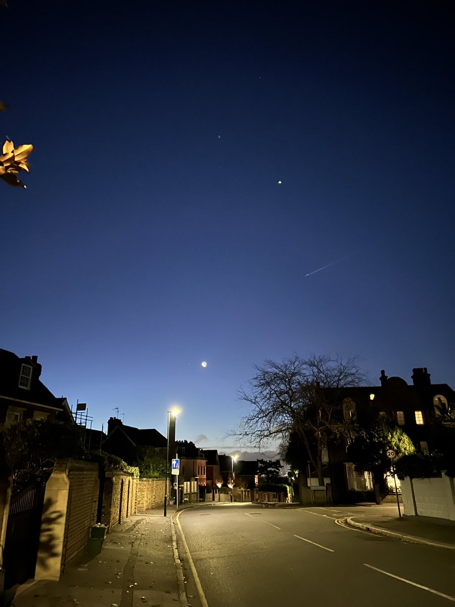 Nashat Siddiqui tweet media