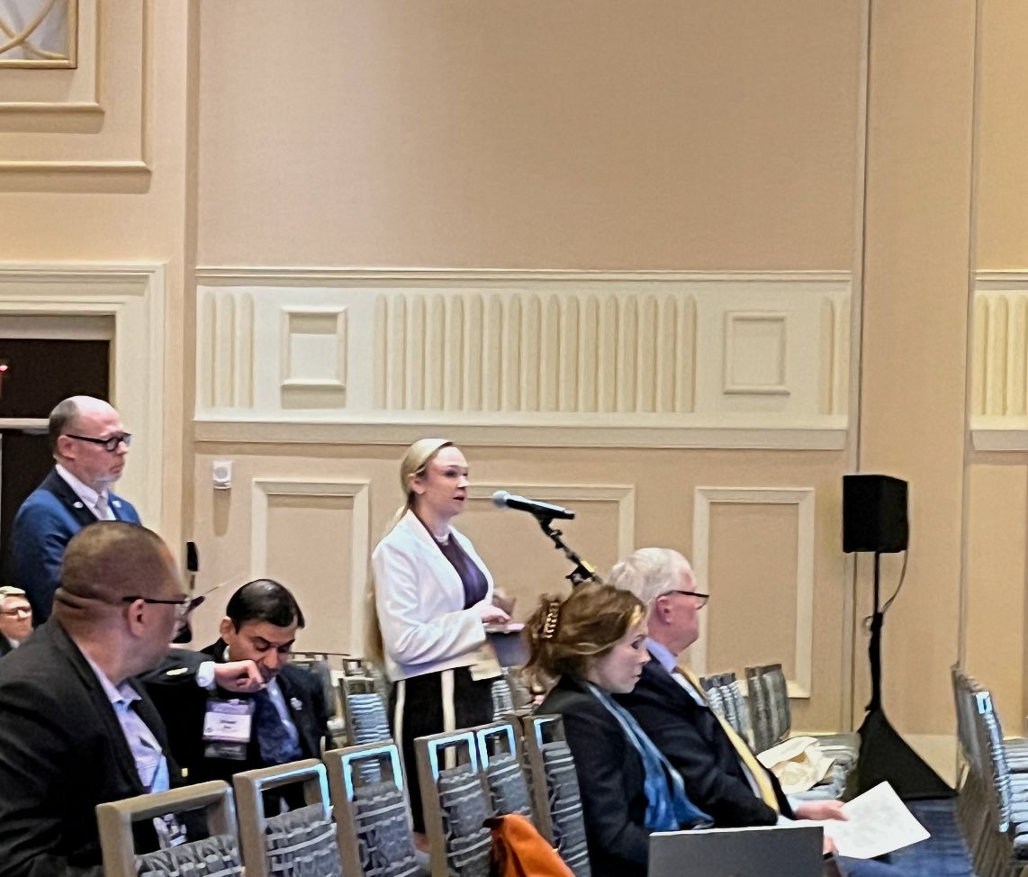 AshleySumrallMD's tweet image. Our @ASCO delegation at #AMA25 Interim mtg has been busy! Our delegates @steveleeyc @DaynaIsaacs @BarbaraMcAneny have been testifying at refcoms on resolutions supporting care for pts w #cancer #fixpriorauth  @AmerMedicalAssn