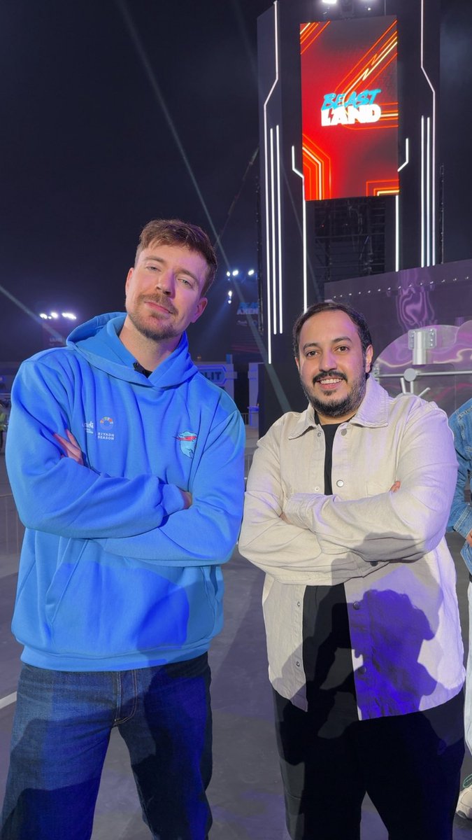 ياخي حط صورة ثانية مو معقول الاستهداف لي !!!