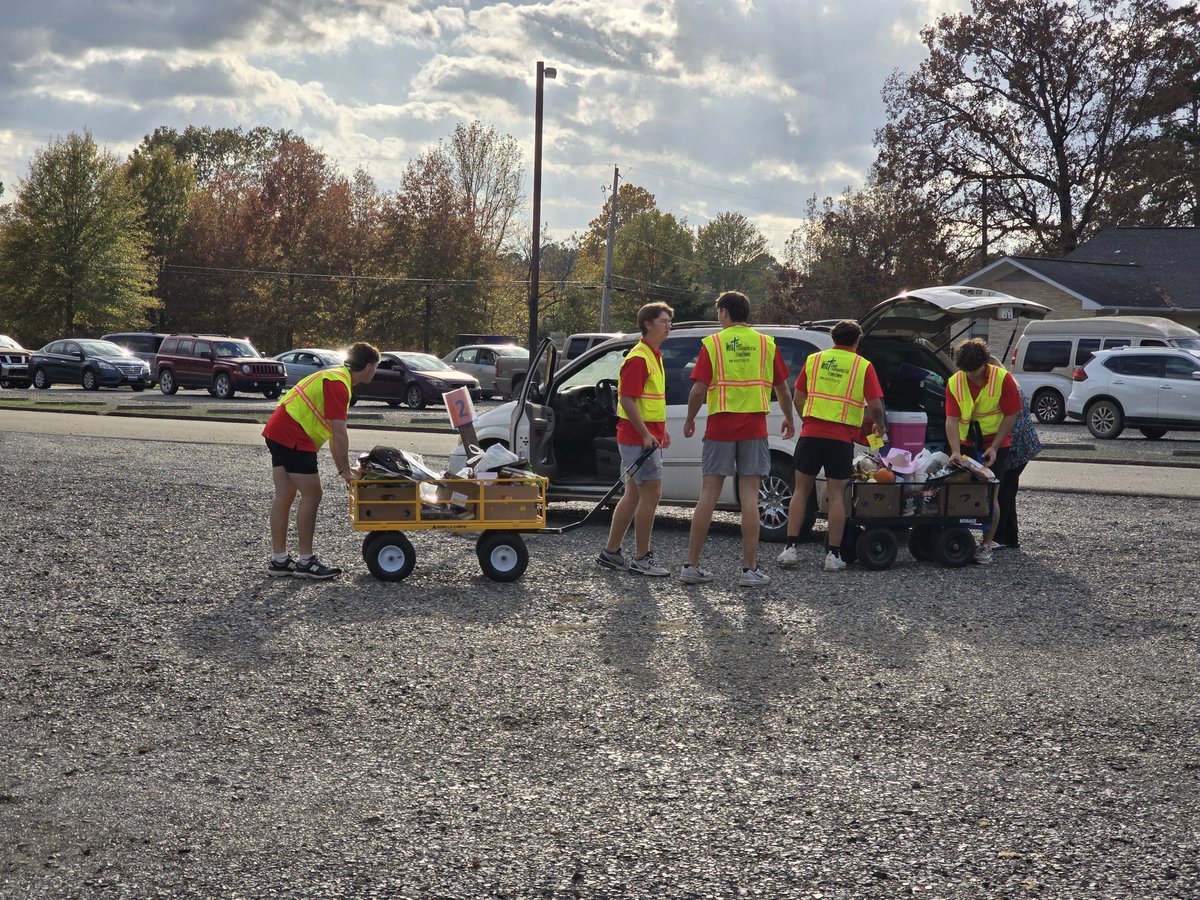 UA Rich Mountain tweet media