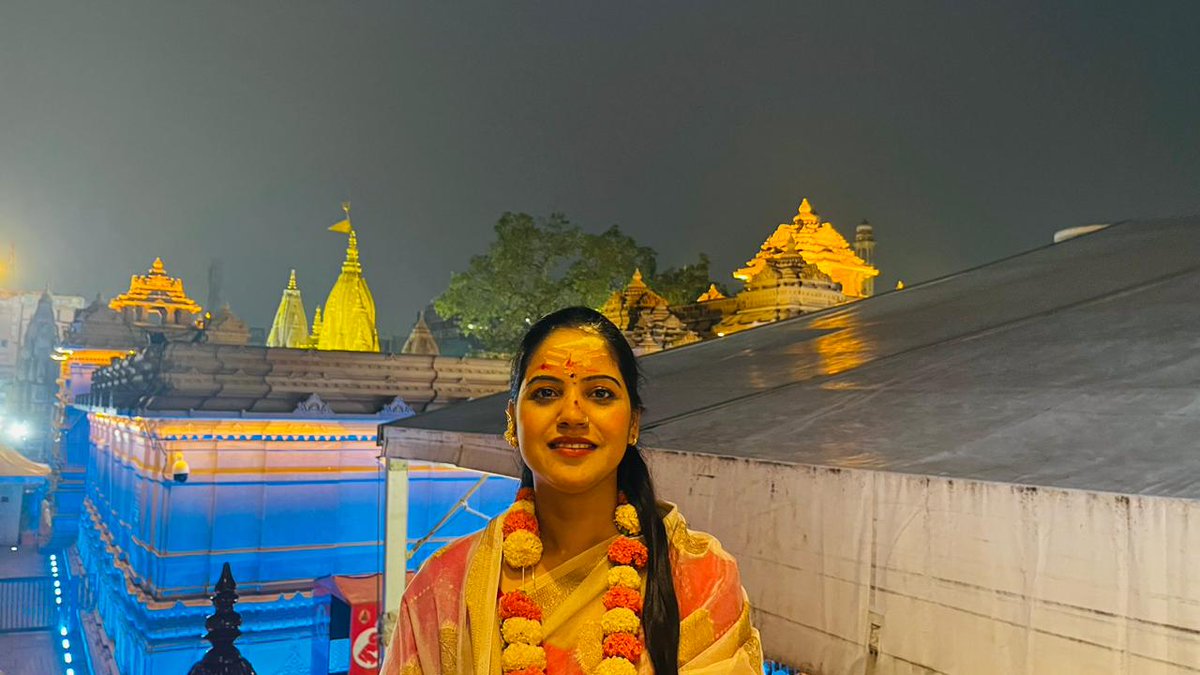 _SamikshaMishra's tweet image. हर हर महादेव 🚩⚔️🙏
#kashivishwanath #kashi #mahadev #SanatanDharma #saree #sareelove