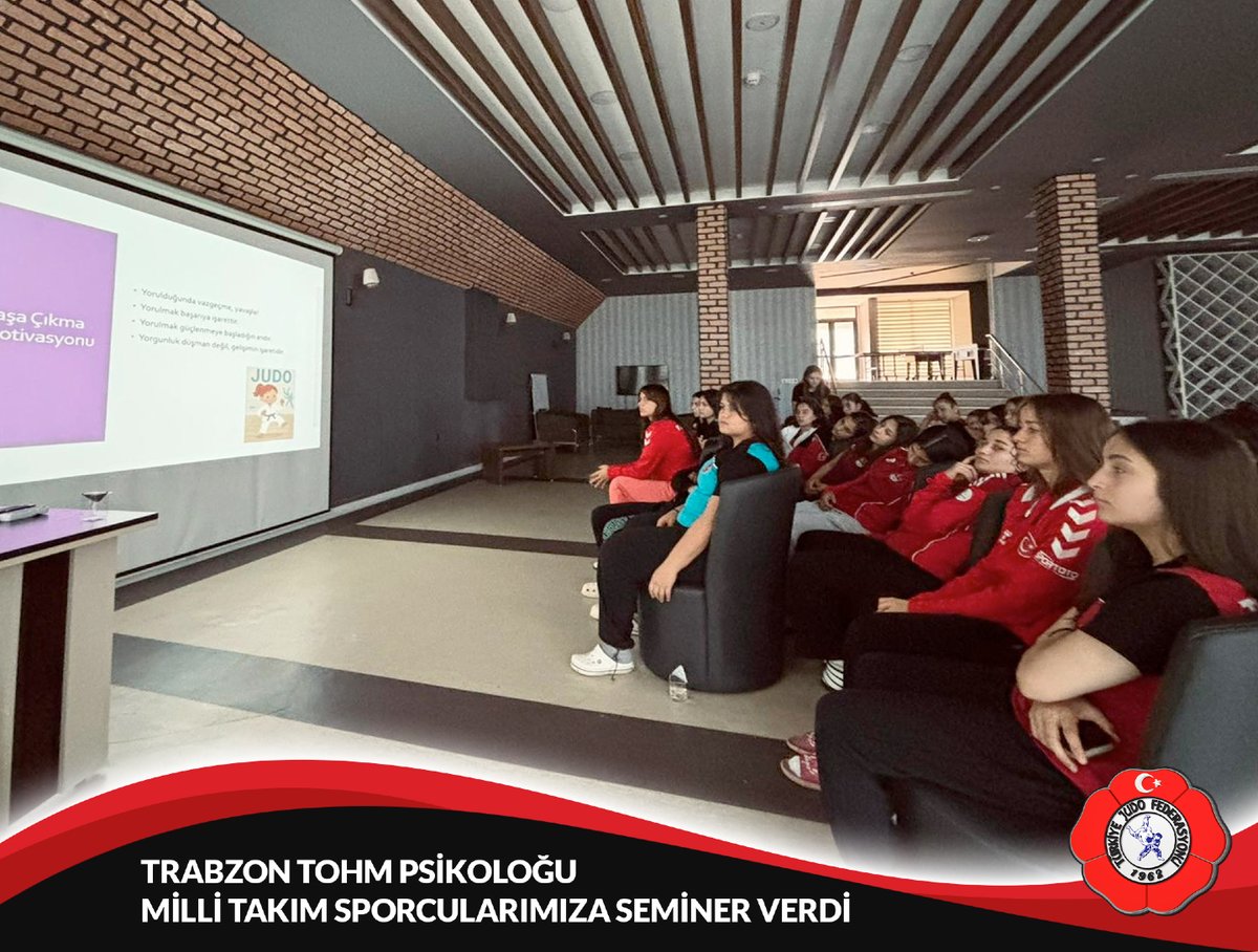 turkjudo's tweet image. 📢 Trabzon TOHM Psikoloğu Milli Takım Sporcularımıza Seminer Verdi 🥋🇹🇷

Ümit Kadınlar Milli Takım Gelişim Kampı kapsamında, Trabzon TOHM Spor Psikoloğu Edanur Uğur tarafından sporcularımıza psikolojik hazırlık, odaklanma, müsabaka stresiyle başa çıkma ve performans yönetimi…