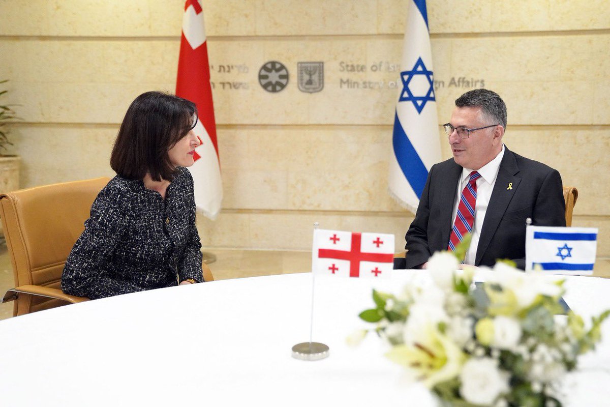 Grateful for the warm welcome from FM <a href="/gidonsaar/">Gideon Sa'ar | גדעון סער</a> during my first official visit to🇮🇱. We highlighted the historic friendship between our peoples, reaffirmed our commitment to deepening bilateral ties &amp; expanding economic coop. Lasting peace remains essential for the entire region