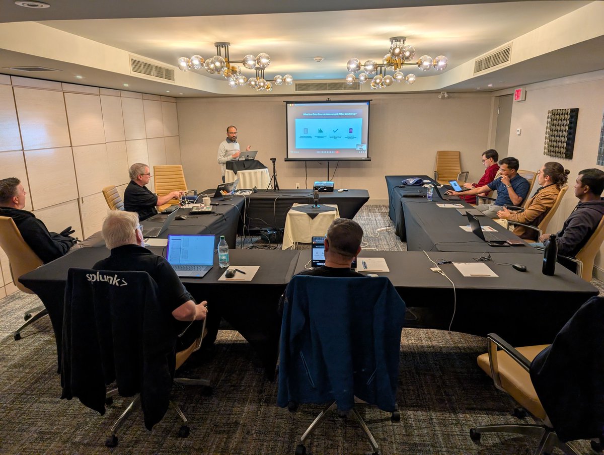 DiscoveredIntel's tweet image. 𝐂𝐨𝐧𝐧𝐞𝐜𝐭𝐢𝐧𝐠, 𝐂𝐨𝐥𝐥𝐚𝐛𝐨𝐫𝐚𝐭𝐢𝐧𝐠 &amp;amp; 𝐂𝐞𝐥𝐞𝐛𝐫𝐚𝐭𝐢𝐧𝐠! 
Our team had the opportunity to spend a few days together at our annual retreat! As a remote organization, we value this time to learn, share ideas, connect &amp;amp; have some fun.
#RemoteWorkLife #TeamBuilding