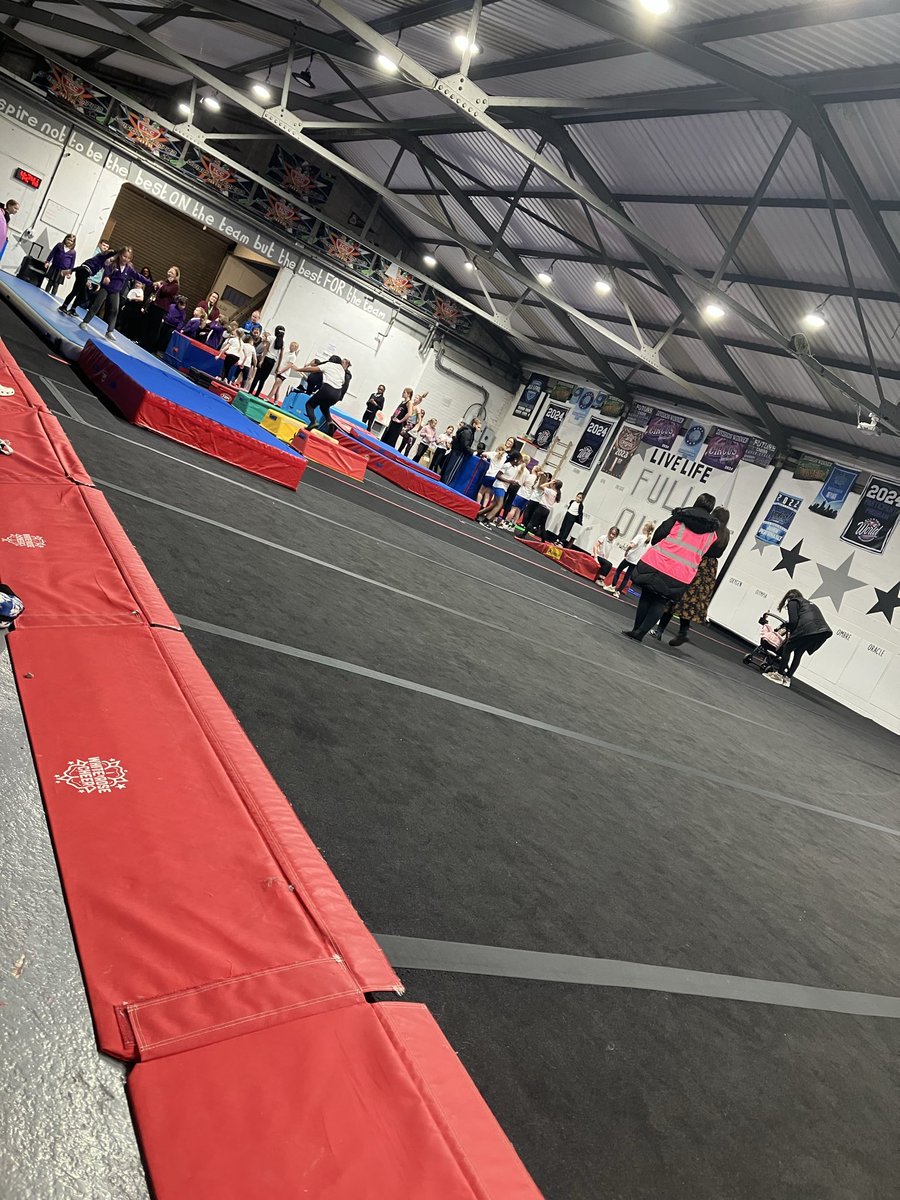 LeedsWellSchool's tweet photo. We’ve had 2 amazing ‘Girls Only’ Cheerleading event for our South Partners school delivering by @whiterosecheer1 
We’ve definitely inspired some many girls to take up Cheerleading outside of school 🙌🏻🤸🏾‍♀️🤩🤸‍♀️😊 https://t.co/9IVOZUr9iz