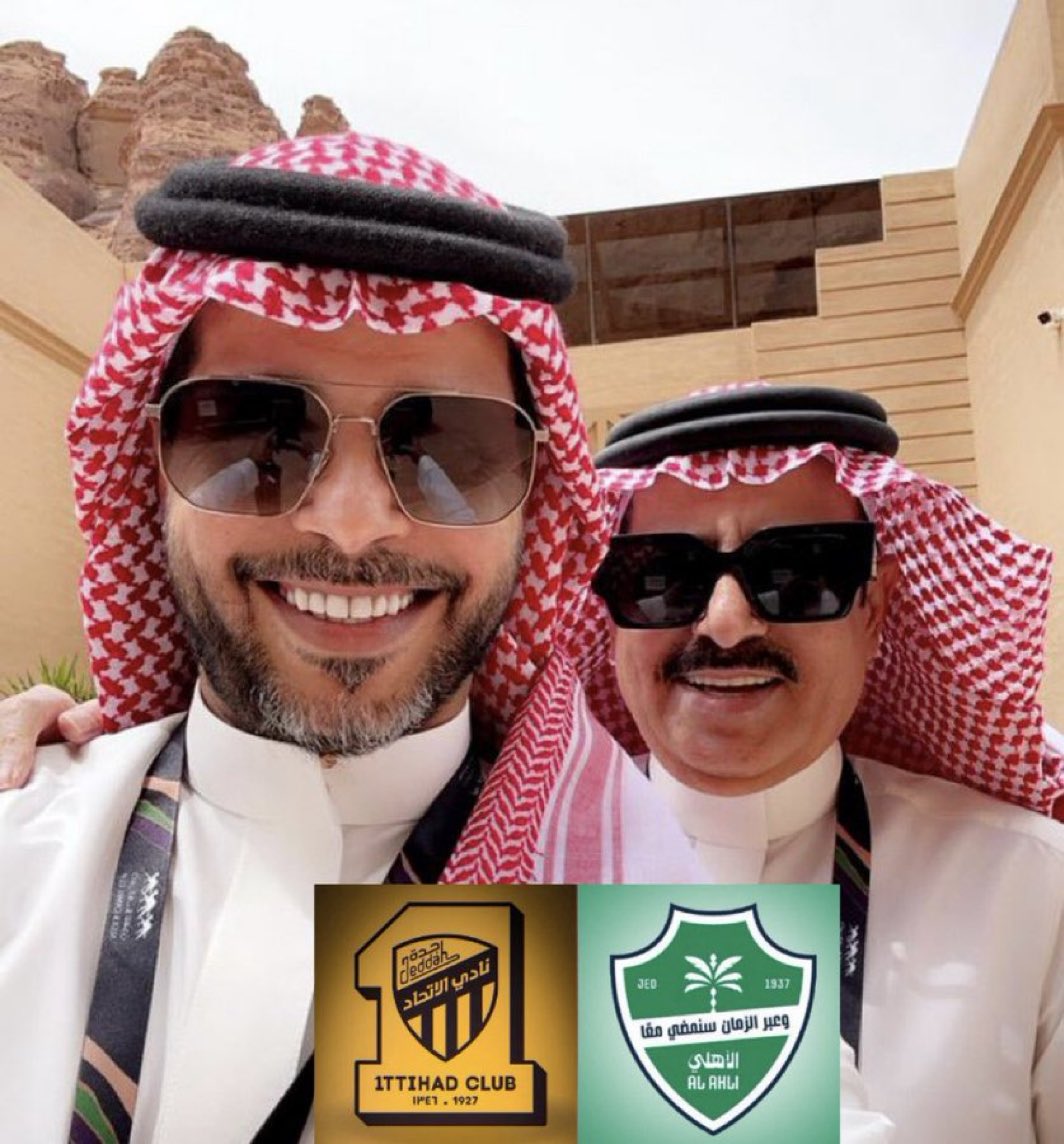 شفته يا أستاذ احمد  كيف حور كلامك الاتحادي دخلت معه بصدق نيه ولبسك إياها عيني عينك هذا بالله كيف تأمنه بالله هذا سفيه وغير محترم شوف كيف اقتص من حديثك الي يريده ورمى الباقي والمهم خسئت من عميرين انت