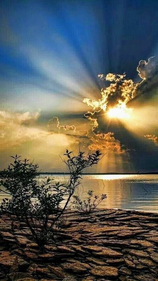 Καλό βράδυ καλό ξημέρωμα αύριο με υγεία ⭐✨🌔✨⭐