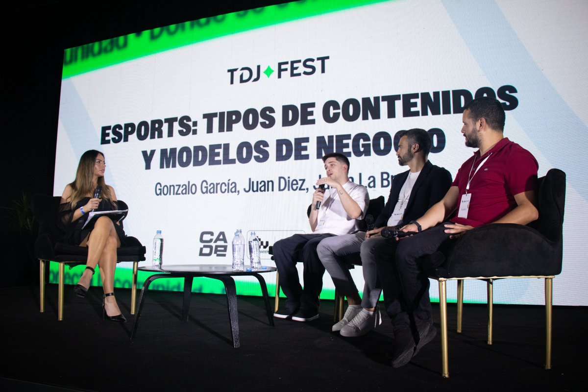 La tercera edición de TDJ Fest fue más que un evento: fue una experiencia que unió a miles en Costa Salguero.

Competencias, charlas, cosplay, shows y momentos que ya son parte de nuestra comunidad.

¡Gracias totales! 🙌

TDJ Fest: donde se conecta la comunidad 💚

#TDJFest25