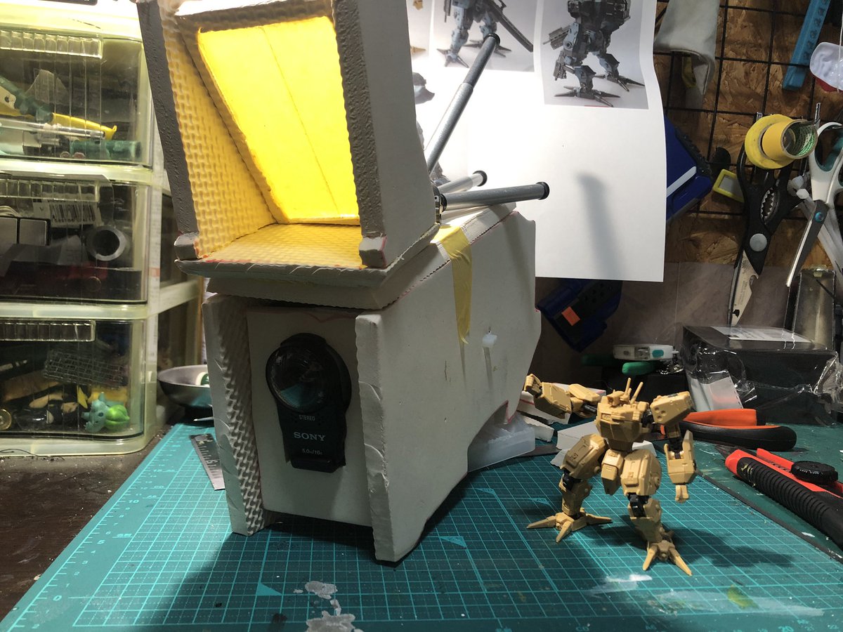 marumar09577093's tweet image. 製作開始、やっぱ手元資料あると作りやすいわ
USN製ヴァンツァーなのにセンサーはOCU JPN製😇😇😇
#365日後ARMOR祭に出る漢3体目
#ARMOR祭 #フロントミッション #ロボコス