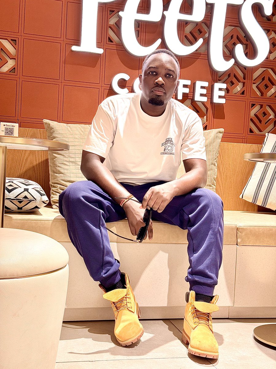 Fleckdeejay's tweet image. Sir Fleck 📌