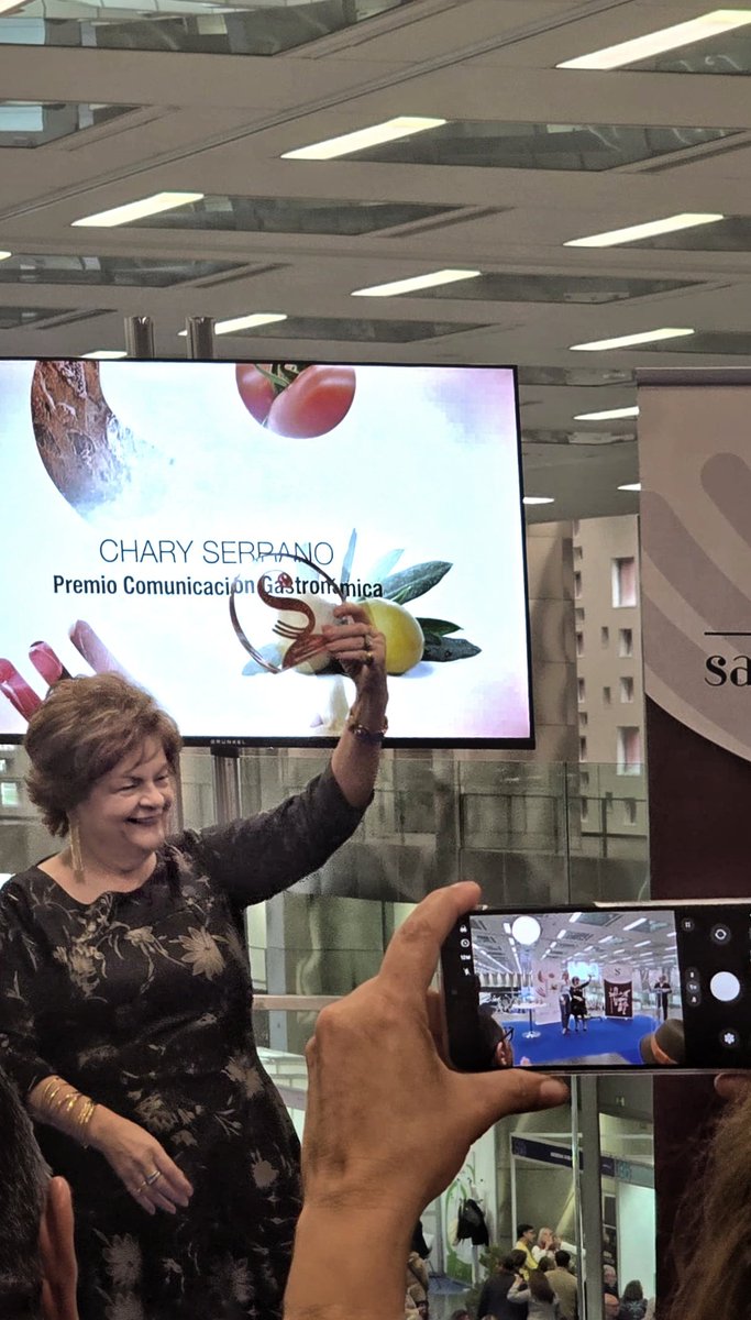 Chary Serrano tweet media