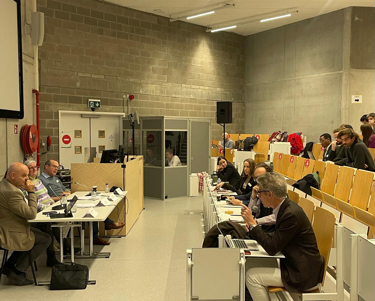 Dulbea_Ulb's tweet image. 🌟 DULBEA ULB &amp;amp; Solidaris – Session 3: 

Making the ecological transition fair &amp;amp; inclusive. Insights from RWLP_Belgium, FPB_Belgium &amp;amp; AMU-AMSE. 

#Health #Sustainability #Equity #EcoTransition