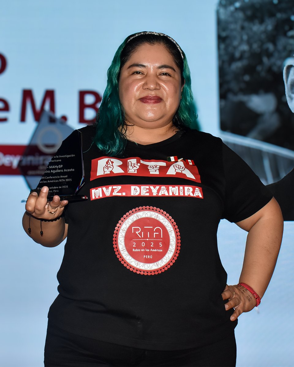 ritaperu2025's tweet photo. Celebramos el reconocimiento a Alma Deyanira Aguilera Acosta por su destacada labor en el fortalecimiento de la salud pública en Latinoamérica. Su trabajo en la capacitación técnica ante casos de rabia humana es un aporte valioso para la región. 👏✨ https://t.co/MMtEpfzpRj