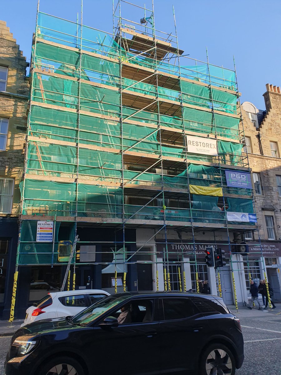 Great news from St Mary’s Street!
One of our Conservation Funding Projects is officially underway. The scaffolding is now up, and the contractor will begin carefully descaling the existing stone, removing defective pointing, and repointing with traditional lime-based mortar.