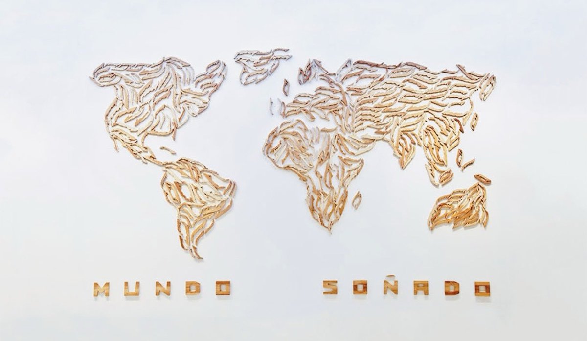 Como si nada hubiera cambiado, como si aún fuésemos criollos del siglo XIX, al cubano lo corroe la vanidad y llega a creerse el centro del mundo.
José #Martí intuía que el provincianismo, como rasgo arraigado en la identidad de los americanos, era un lastre para el desarrollo de