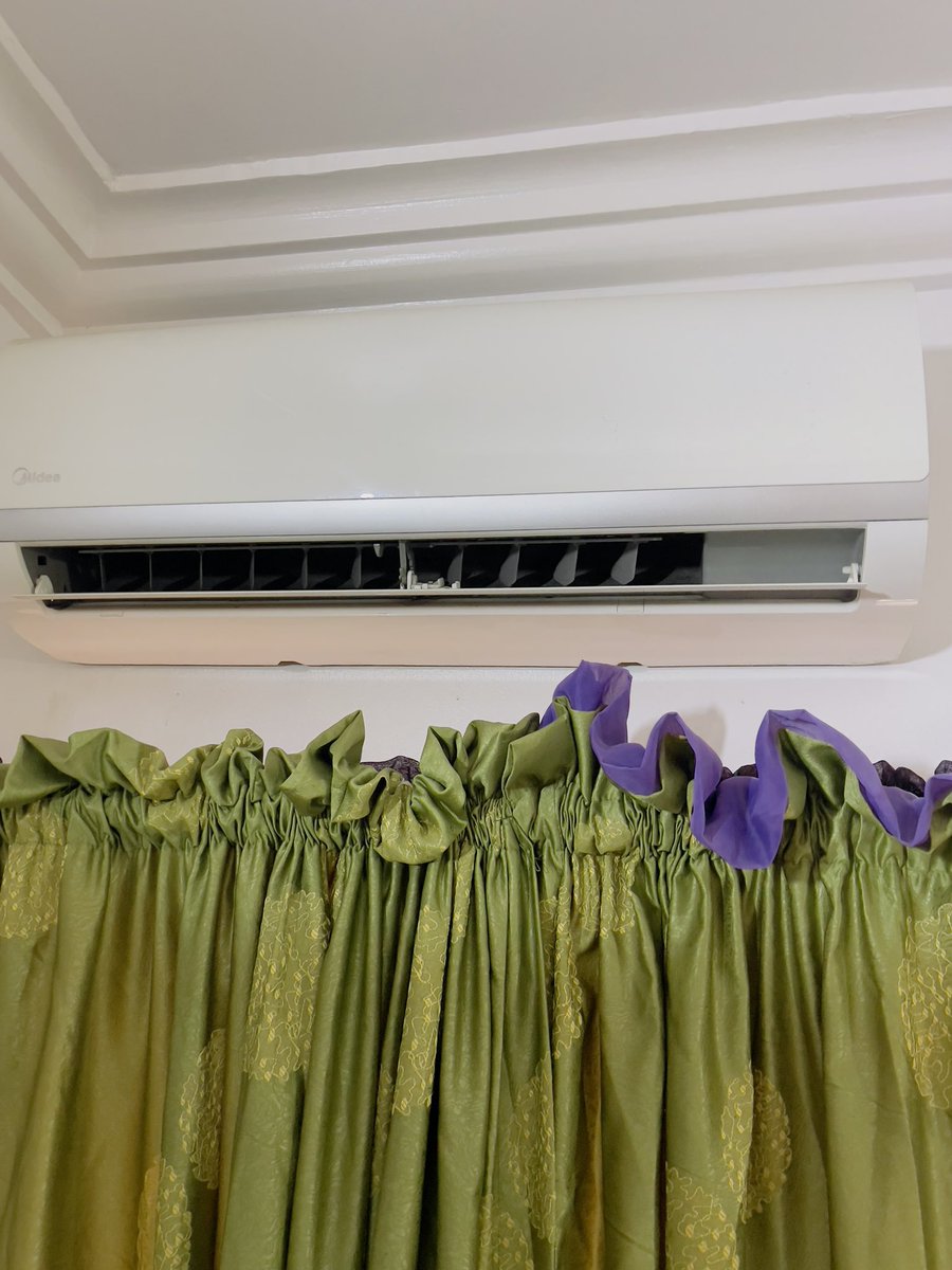 scarce_moon's tweet image. 1.5Hp Midea AC for sale..250k
Polystar Fridge for sale...300k
Location...Lekki Lagos..

Please help RT for more visibility 
#declutter #homeitemsforsale
#cheaperelectronicsforsale